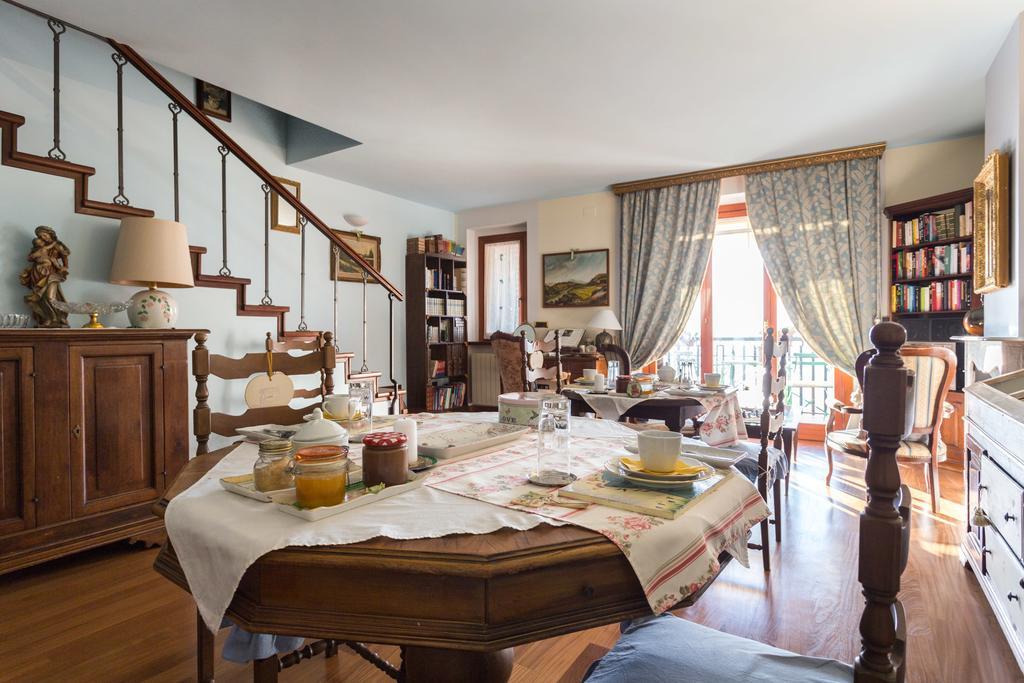Apartamento Le Fate Di Campagna Asís Exterior foto